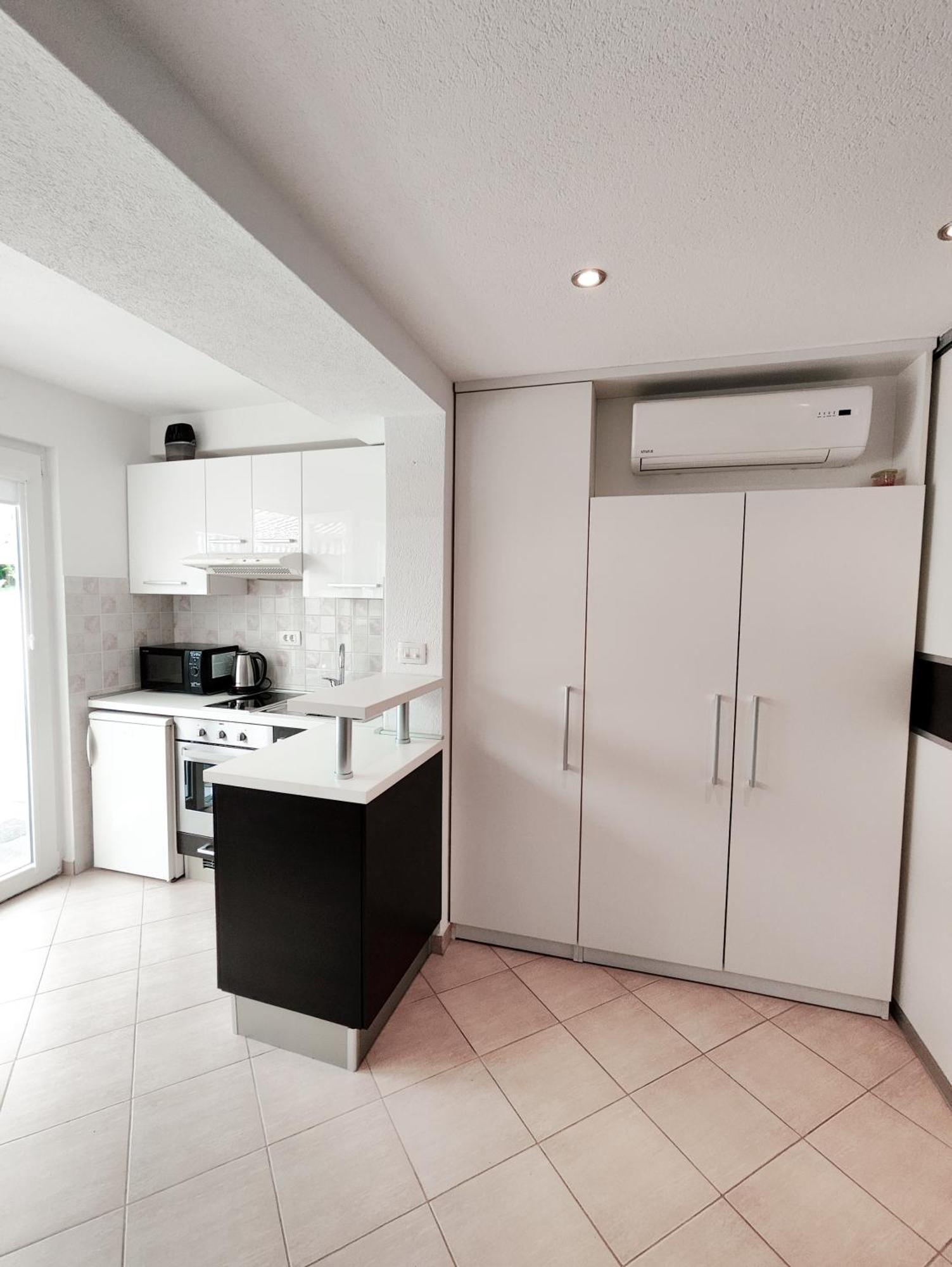 Apartments And Rooms Vuleta, Close To The Beach マカルスカ 部屋 写真