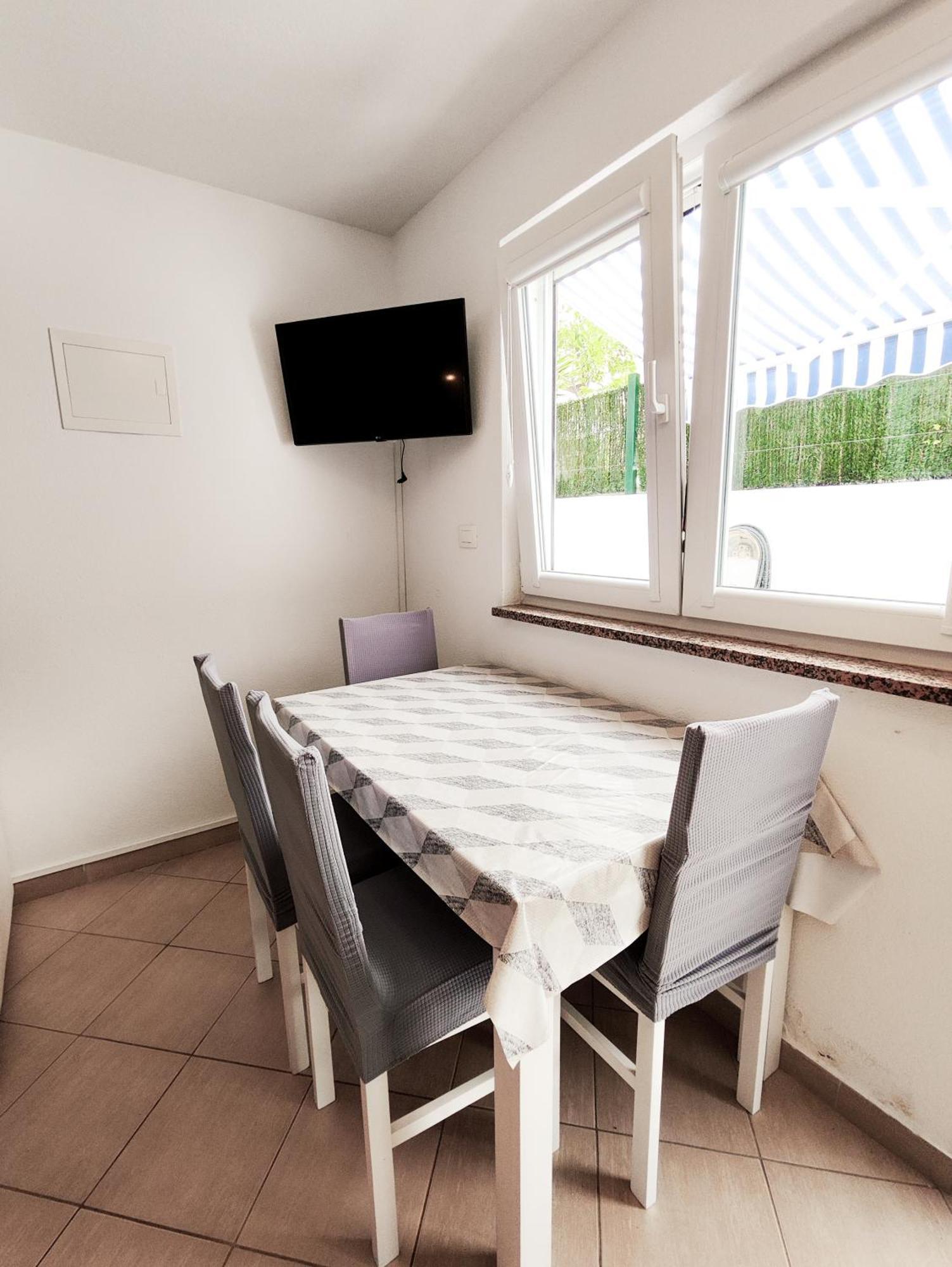 Apartments And Rooms Vuleta, Close To The Beach マカルスカ 部屋 写真